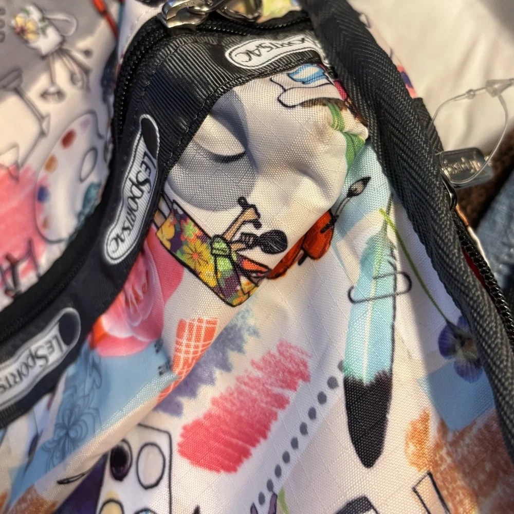 LeSportsac Purse/backpack  Cleo Art School Painting Adj Straps  NWOT